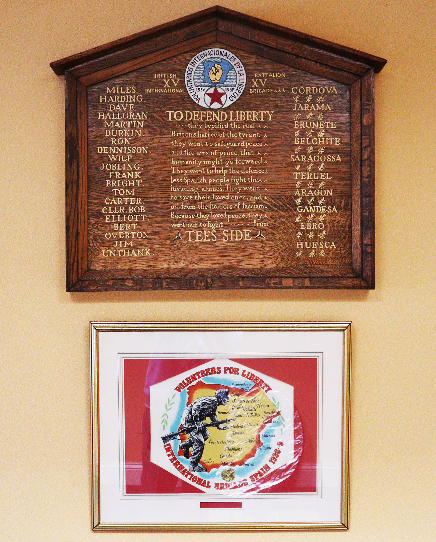 The Teesside International Brigades memorial plaque in Middlesbrough Town Hall