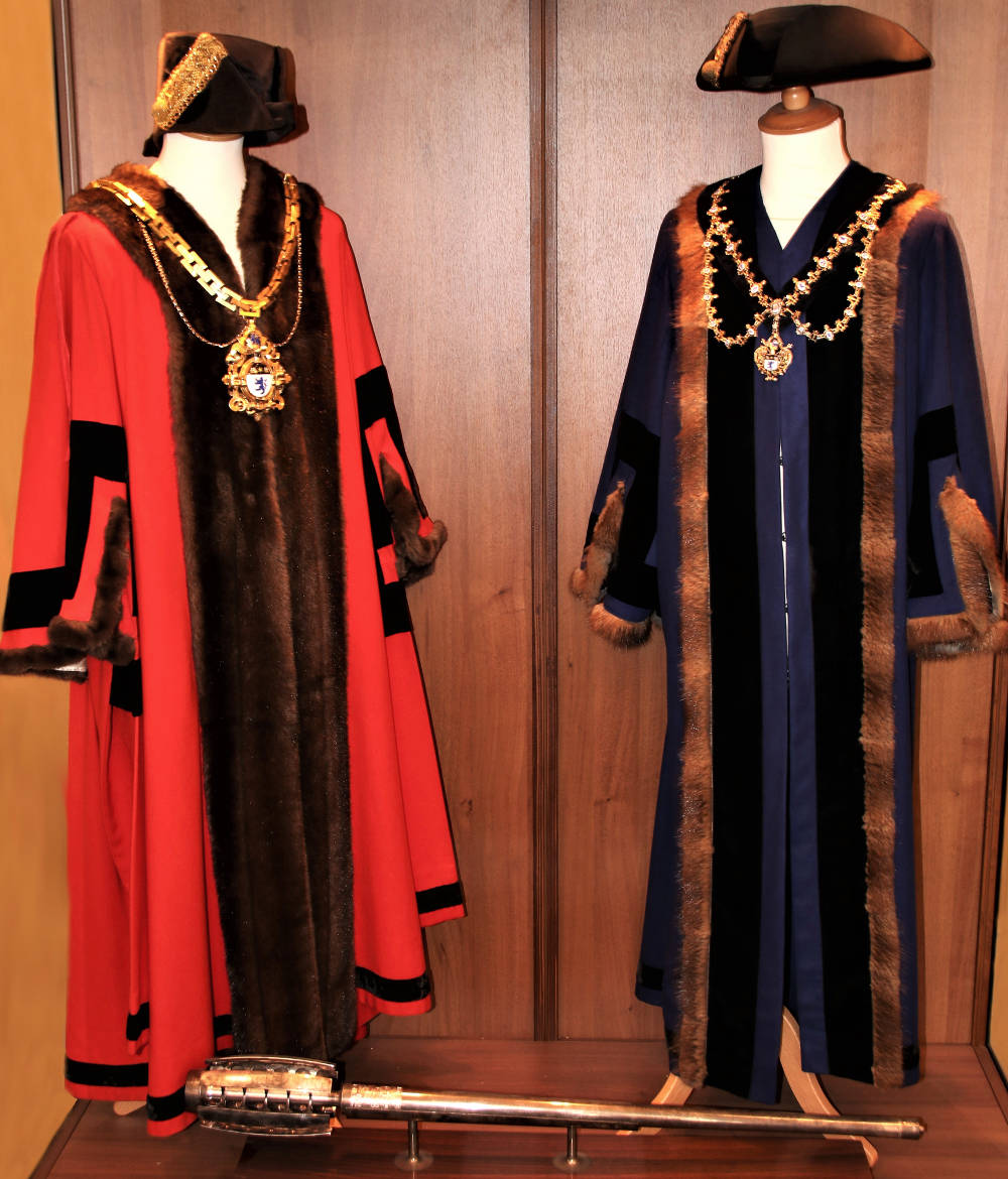Mayor and Mayoresses robes